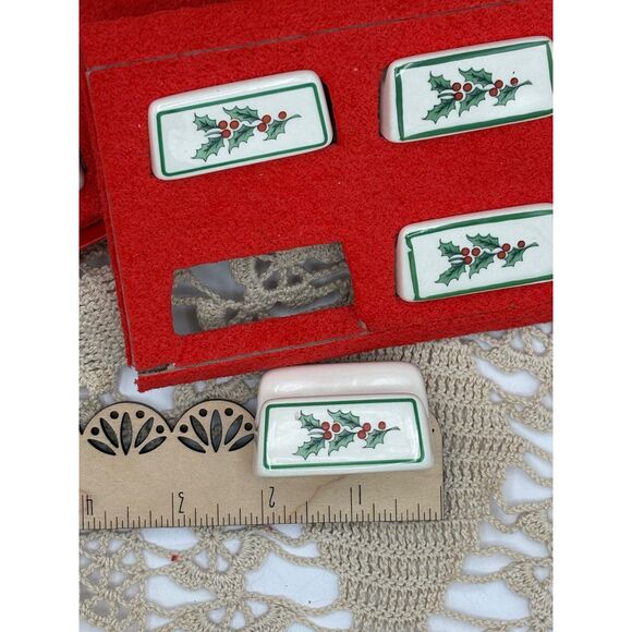 Set of 8 Vintage SPODE Christmas Place Card Holders 1979 - Picture 2 of 6